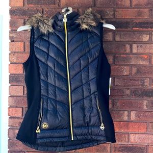 Women’s Puffy vest. Michael Kors NWT